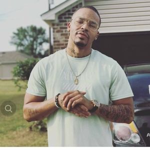 Meet your Posher, Aaron